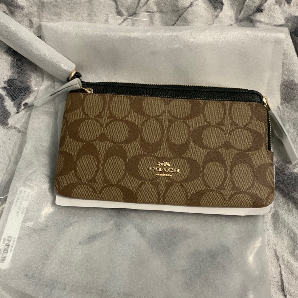 Brand new with tags Coach Phone Wristlet